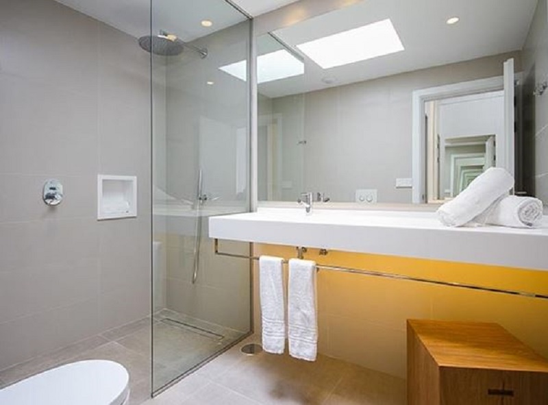 Suite 2 Bed | 2 Bath - With Sea View image
